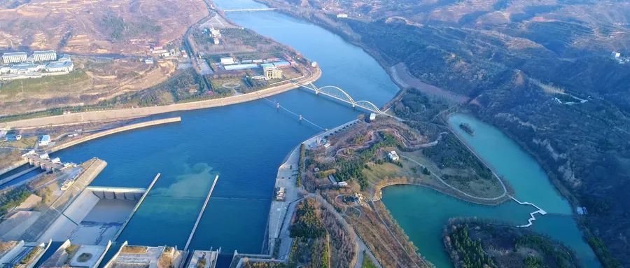 伊犁三峡集团、中国联通、中国移动、中粮集团……2022年，众多央国企选择用友BIP